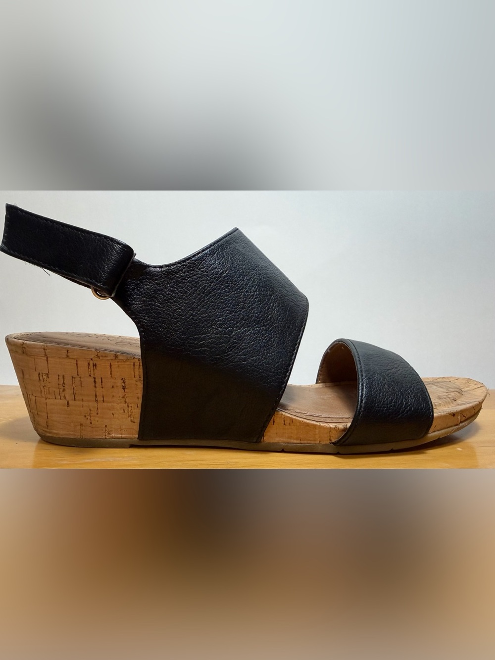 Eurosoft by Sofft Black Leather Cork Wedge Sandals 8.5M